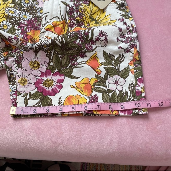 Anthropologie x Wrangler Floral Shorts Cowboy High Rise 5.5 In Retro Wanderer 25 - Picture 5 of 14